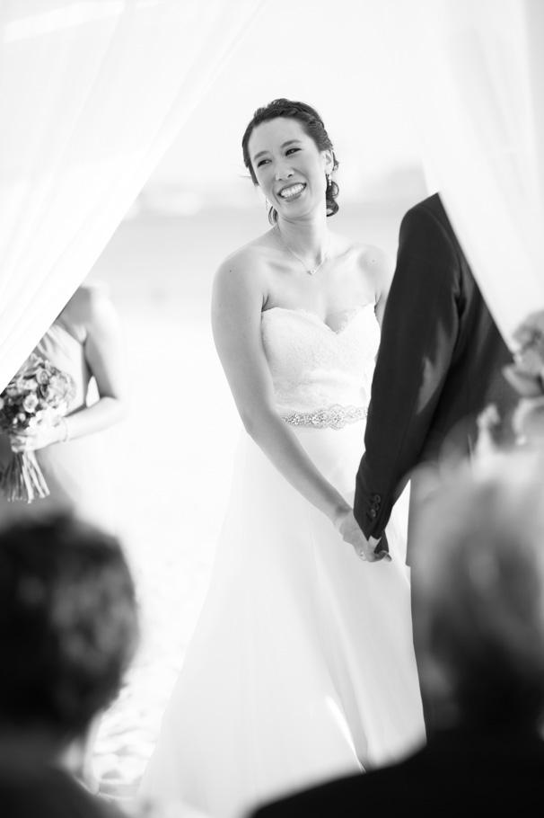 katie-ritz-carlton-aruba-wedding-032