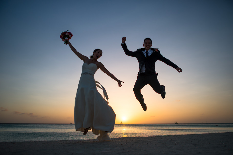 katie-ritz-carlton-aruba-wedding-040