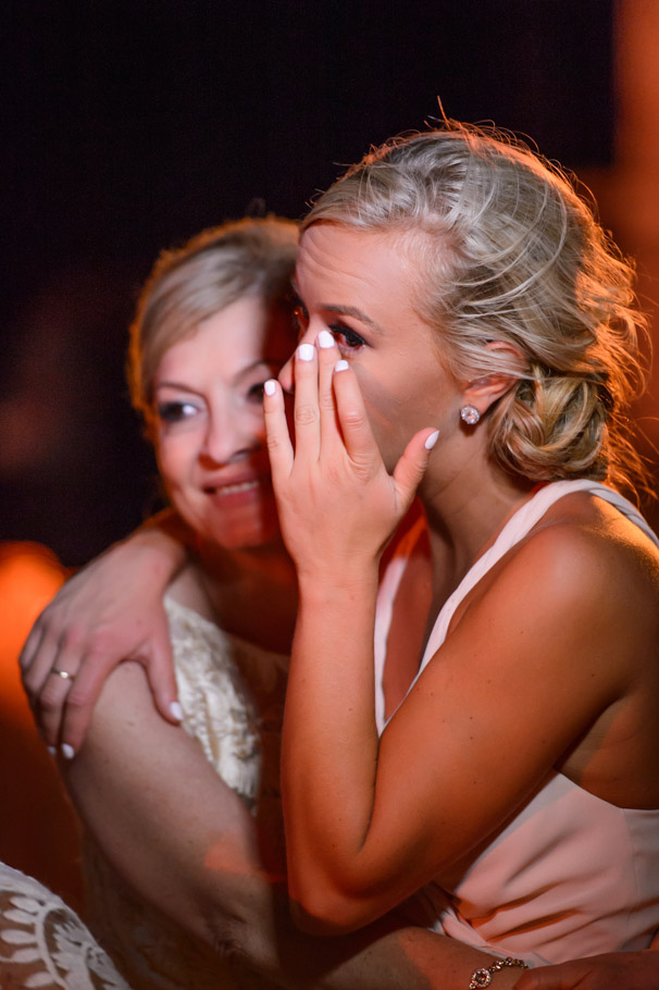 liz-marriott-aruba-wedding-043