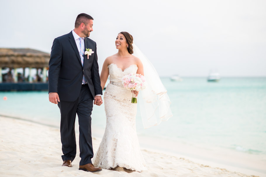 jill-hilton-aruba-wedding-029