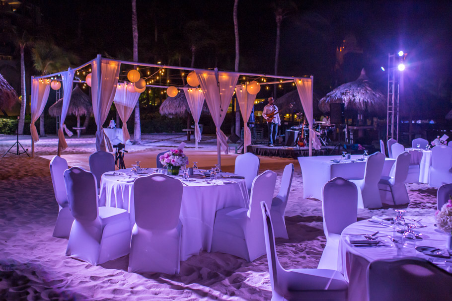 jill-hilton-aruba-wedding-034