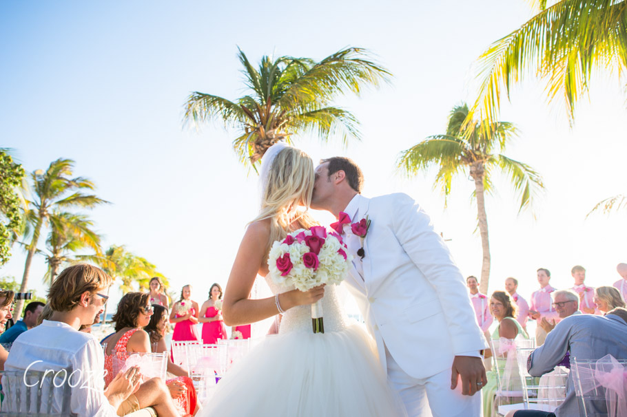 luisa-renaissance-aruba-wedding-027