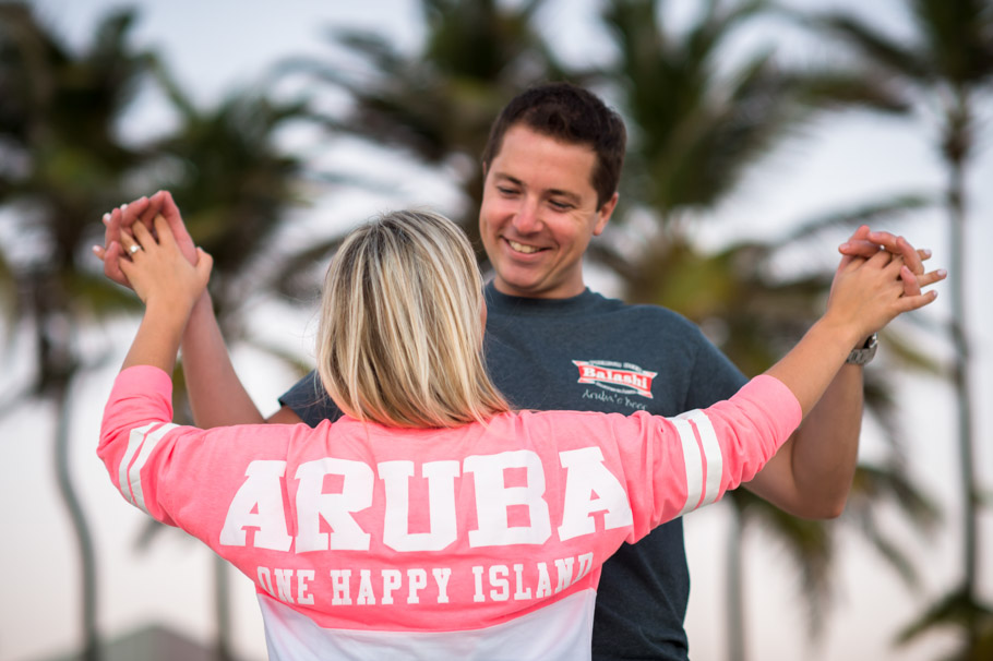 jenny-aruba-engagement-photos-034