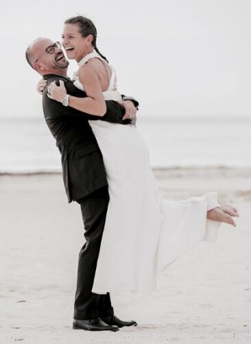 bride and groom crooze